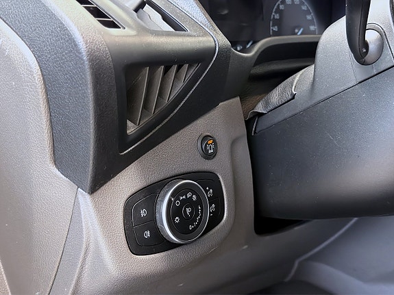 Ford Transit Connect 12 of 16