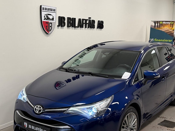 Toyota Avensis 24 of 25