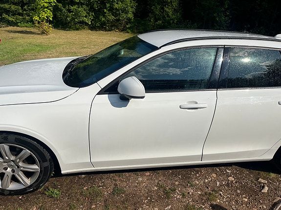 Volvo V90 5 of 5