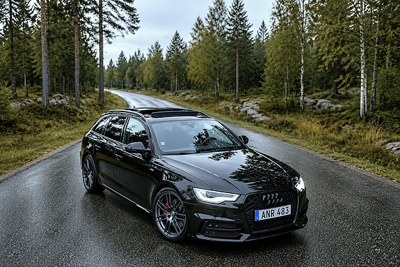 Audi A6 2 of 7