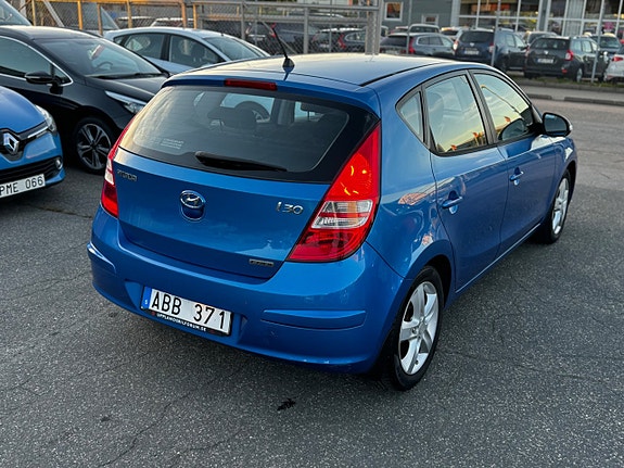 Hyundai i30 7 of 22