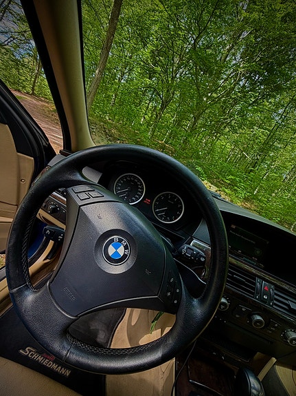 BMW 525i 7 of 10