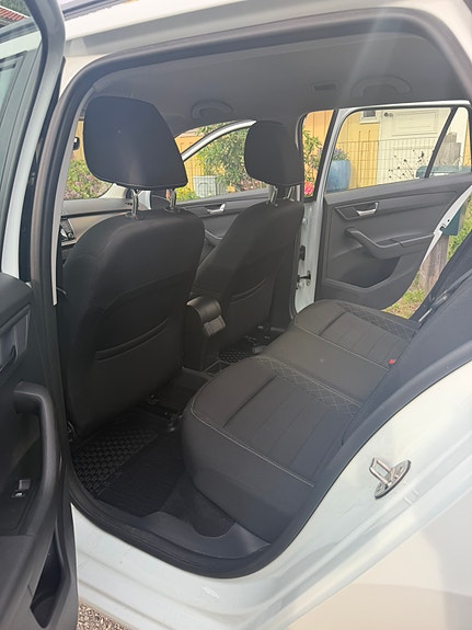 Skoda Fabia 3 of 5