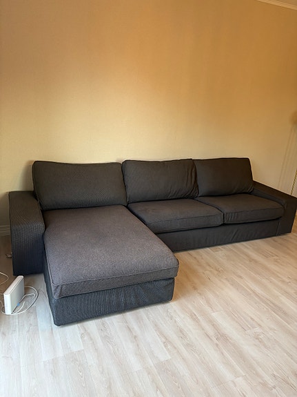 Soffa med schäslong