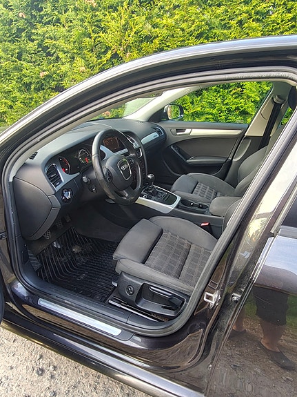 Audi A4 7 of 11