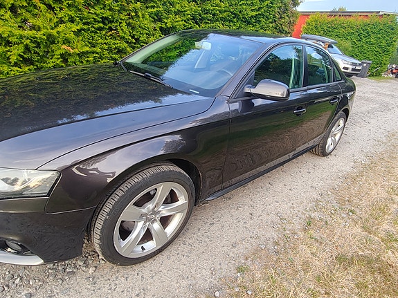 Audi A4 2 of 5