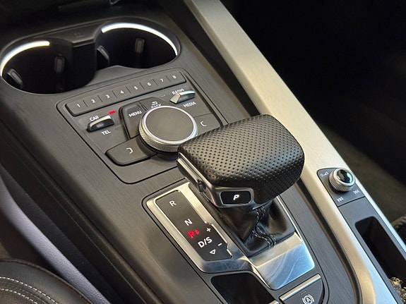 Audi A5 12 of 18