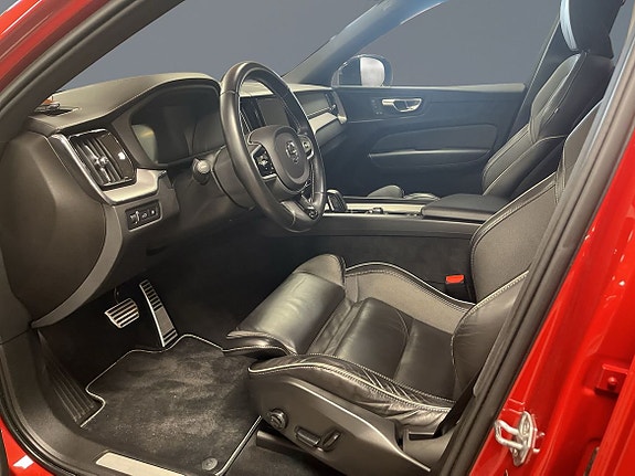 Volvo XC60 6 of 11