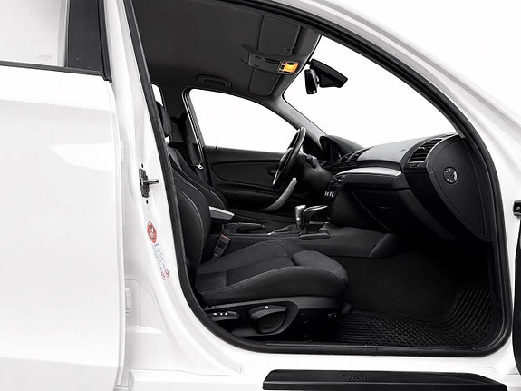 BMW 118d 9 of 9