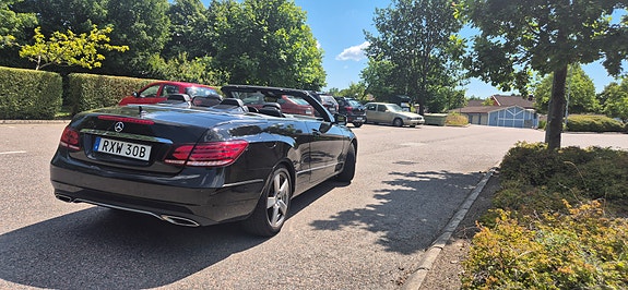 Mercedes-Benz E250 8 of 9