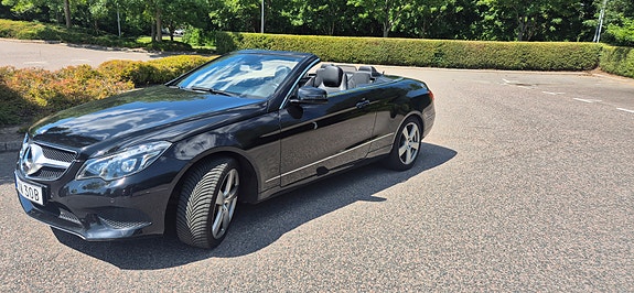 Mercedes-Benz E250 2 of 9