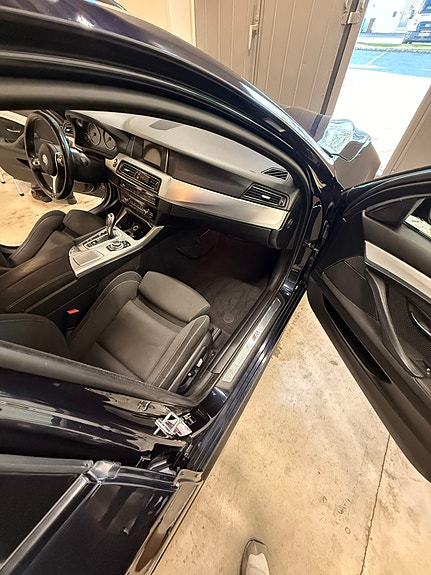BMW 520d 6 of 9