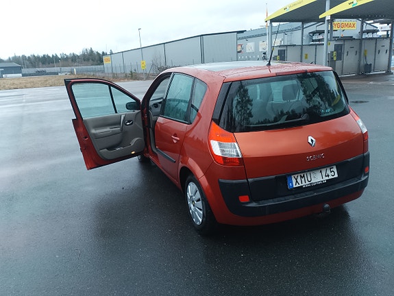 Renault Scenic II 3 of 5