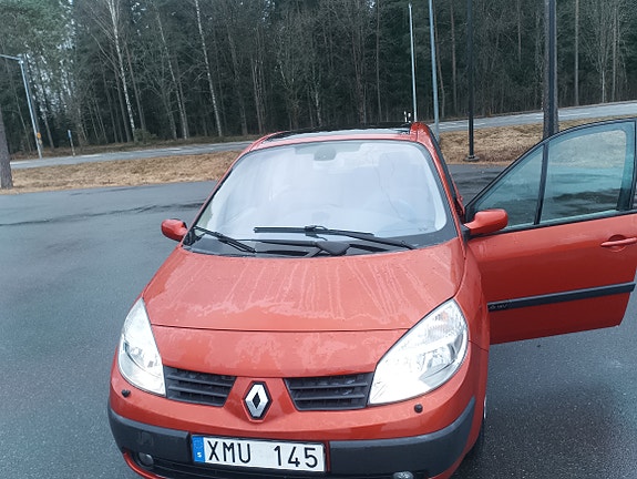 Renault Scenic II 10 of 14