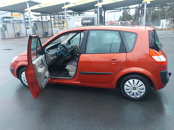 Renault Scenic II 13 of 14