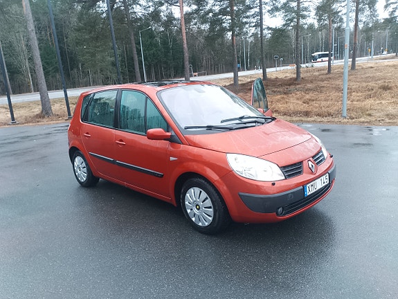 Renault Scenic II 11 of 14