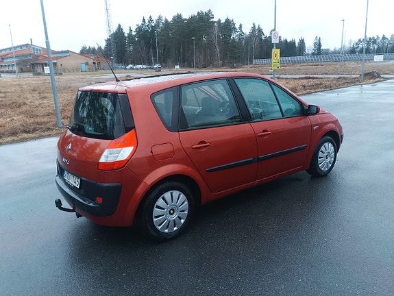 Renault Scenic II 4 of 5