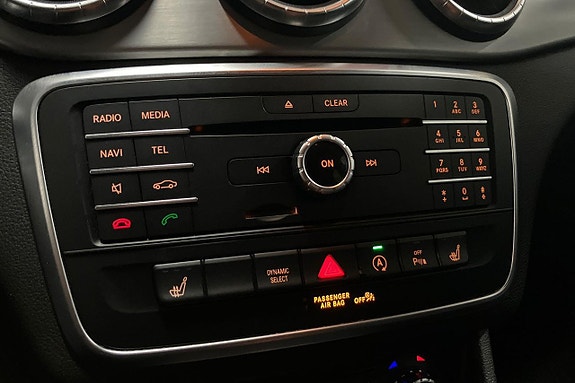 Mercedes-Benz CLA200 20 of 22