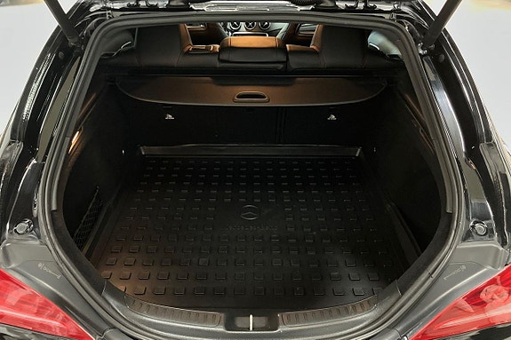 Mercedes-Benz CLA200 9 of 22