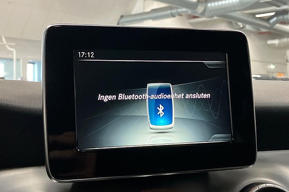 Mercedes-Benz CLA200 18 of 22