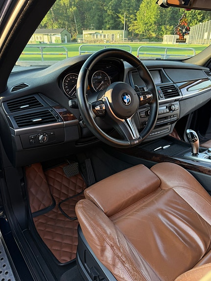 BMW X5 7 of 17