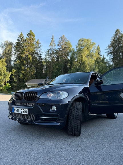 BMW X5 3 of 17