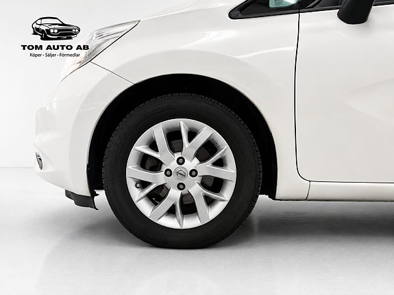 Nissan Note 3 of 27
