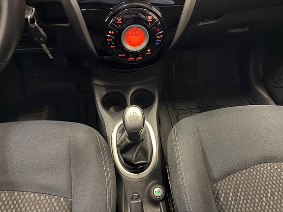 Nissan Note 23 of 27