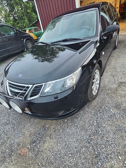 Saab 9-3 2 of 3