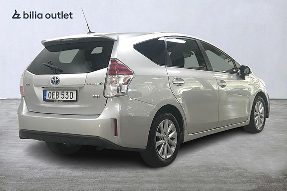 Toyota Prius+ 6 of 25