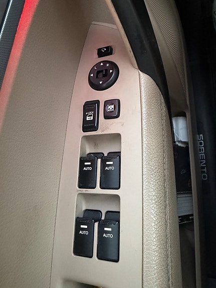 Kia Sorento 22 of 22
