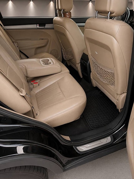 Kia Sorento 15 of 22