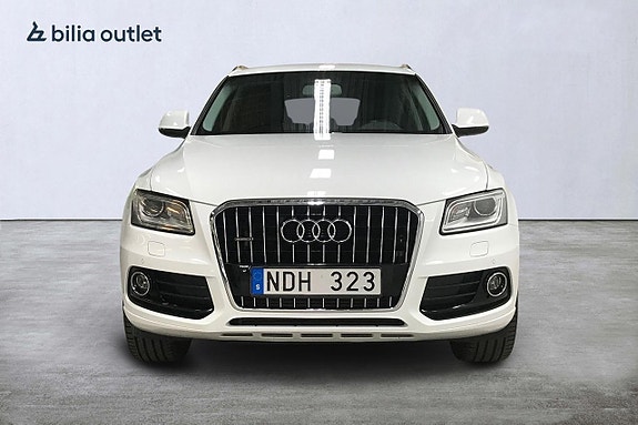 Audi Q5 3 of 22
