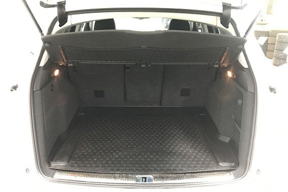 Audi Q5 10 of 22