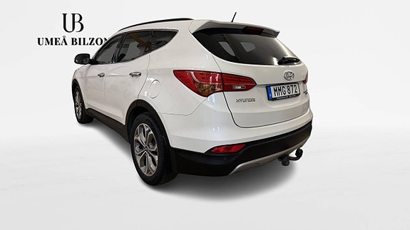 Hyundai Santa Fe 4 of 8