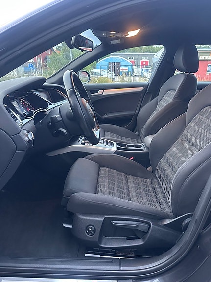Audi A4 11 of 19
