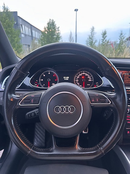 Audi A4 14 of 19