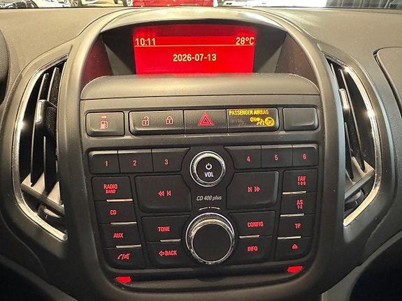 Opel Zafira Tourer 12 of 17