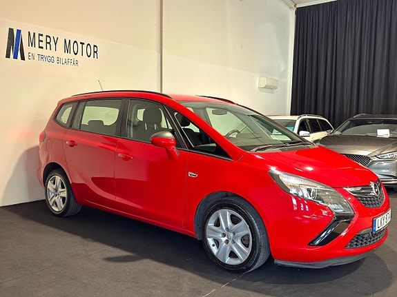 Opel Zafira Tourer 2 of 5