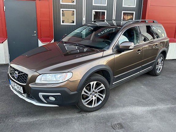 Volvo XC70 3 of 24