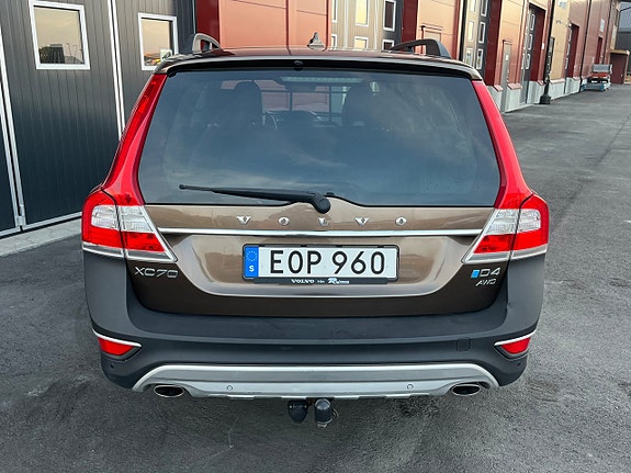 Volvo XC70 9 of 24
