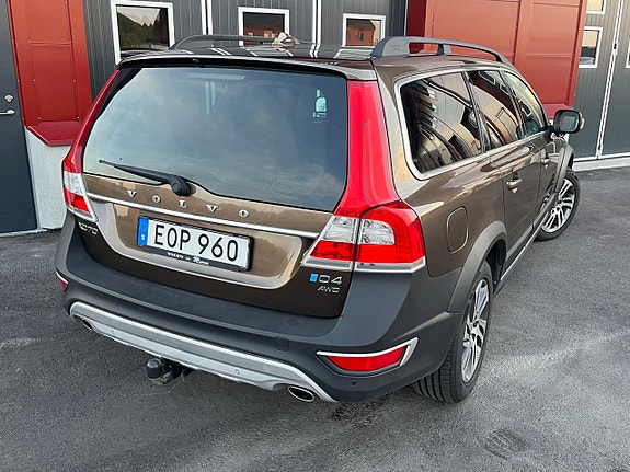 Volvo XC70 5 of 24