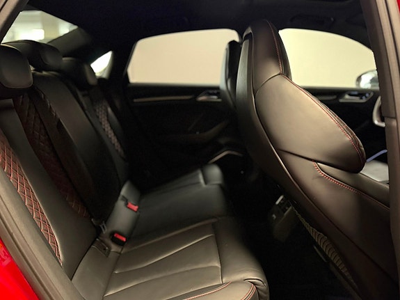Audi RS3 17 of 27