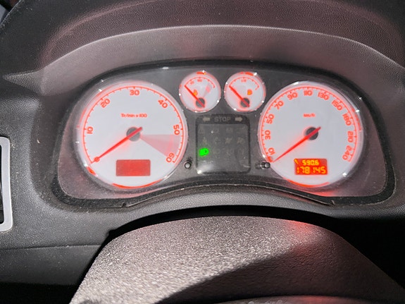 Peugeot 307 3 of 4