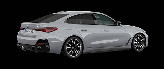 BMW i4 3 of 4