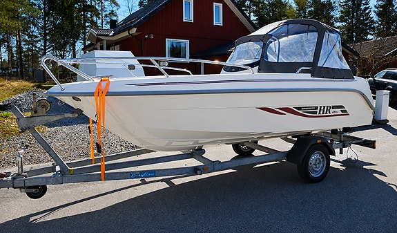 HR 480 SC -17 | Honda BF60 -20 | 85 timmar | Lowrance | Trailer ingår