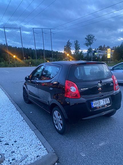 Suzuki Alto 3 of 6