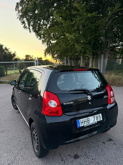 Suzuki Alto 2 of 6