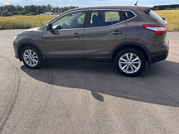 Nissan Qashqai 3 of 30