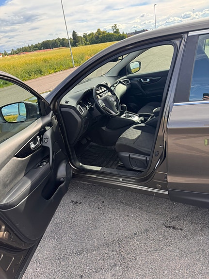 Nissan Qashqai 26 of 30